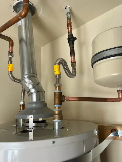 Water heater installation and plumbing repair in Timberlane